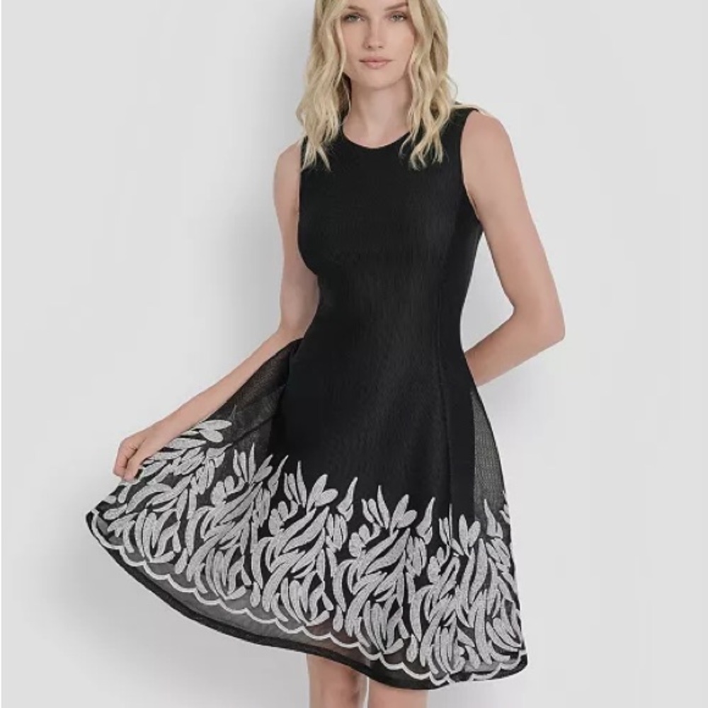 Elegant DKNY embroidered mesh Dress SZ 10 - Picture 2 of 7